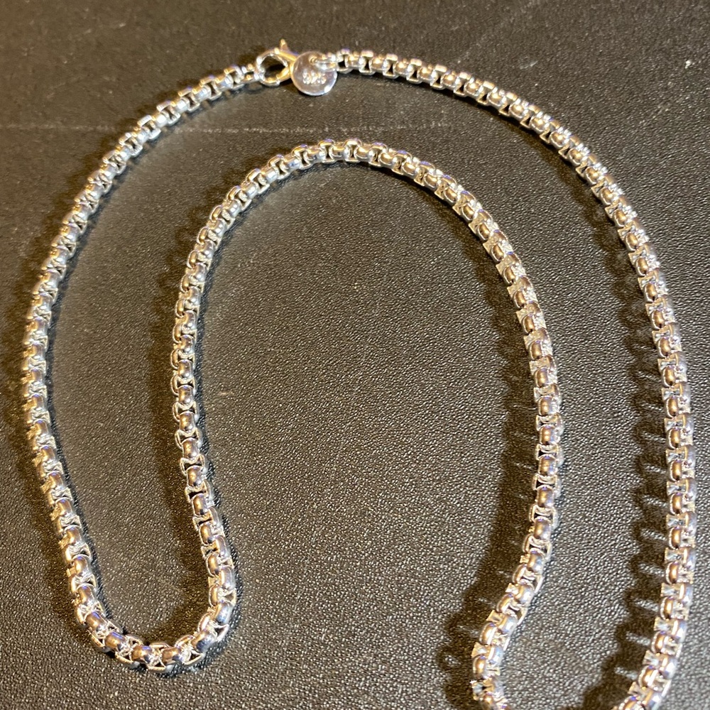 Round Silver Box Chain